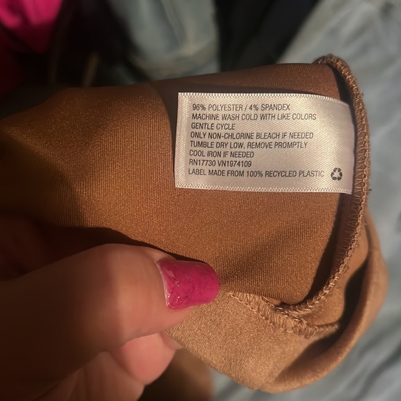 Skirt - Picture 4 of 4